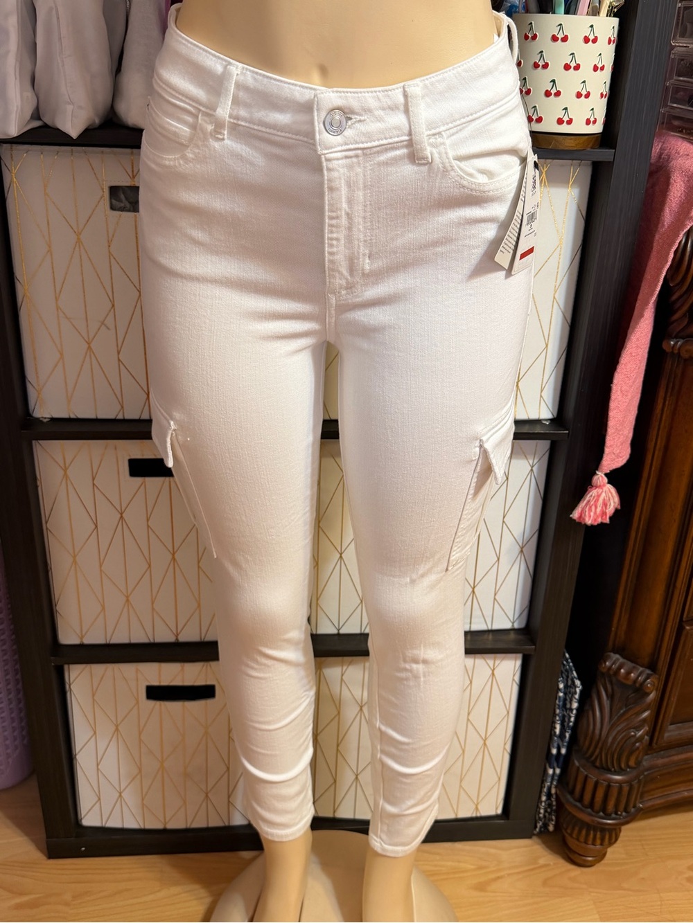 Guess White Women's Skinny Cargo Jeans
